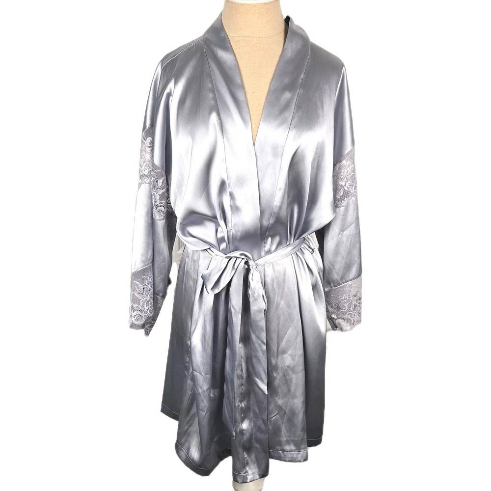 In Bloom By Jonquil Womens Satin Kimomo Robe Silver Lilac Size M/L Lace Lingerie
